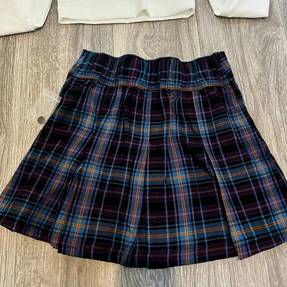 NWOT Plaid Mini Skirt Size 3 - Picture 6 of 6